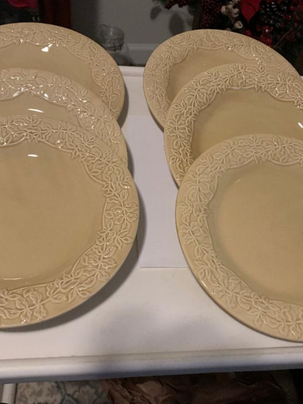 American Living 6 Salad Lunch Plates 8.5" DIA embossed w/ leaf vines - LOT1-28